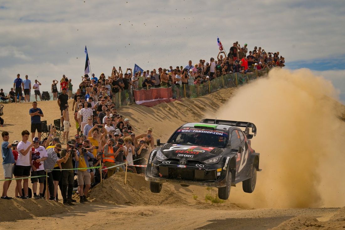 Elfyn Evans, Scott Martin, Toyota Gazoo Racing WRT Toyota GR Yaris Rally1