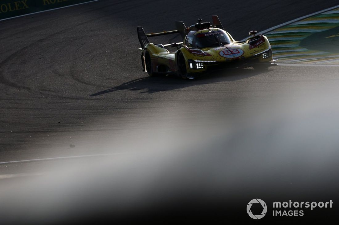 #83 AF Corse Ferrari 499P: Robert Kubica, Robert Shwartzman, Yifei Ye