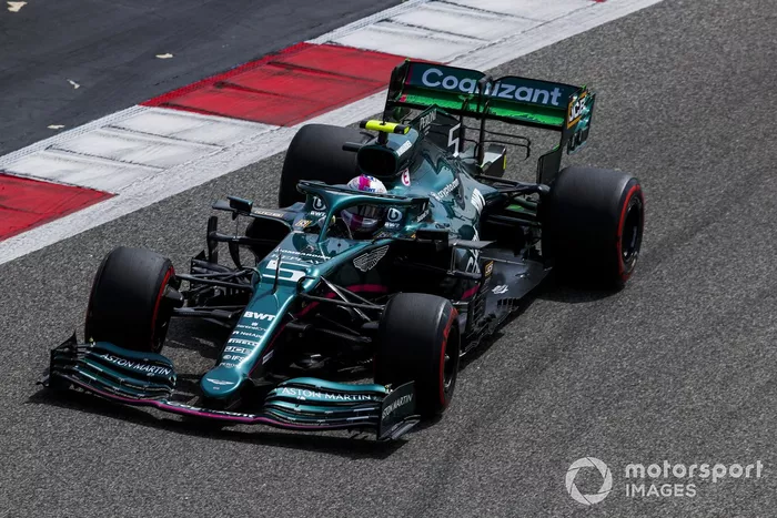 Sebastian Vettel, Aston Martin AMR21 