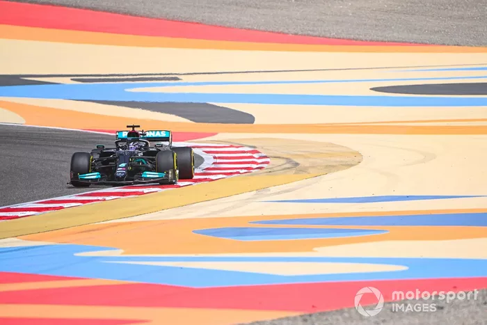 Lewis Hamilton, Mercedes W12