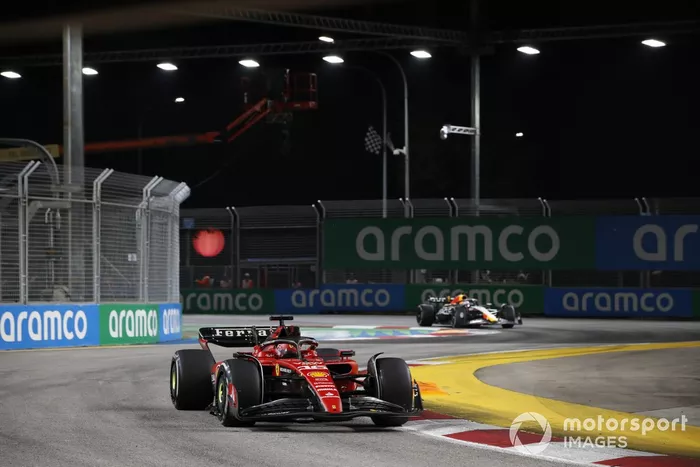 Charles Leclerc, Ferrari SF-23, Max Verstappen, Red Bull Racing RB19