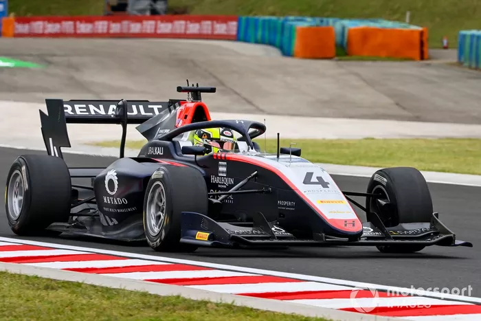 Max Fewtrell, Hitech Grand Prix 