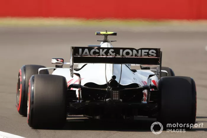 Kevin Magnussen, Haas VF-20 