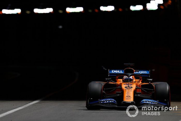 Carlos Sainz Jr., McLaren MCL34