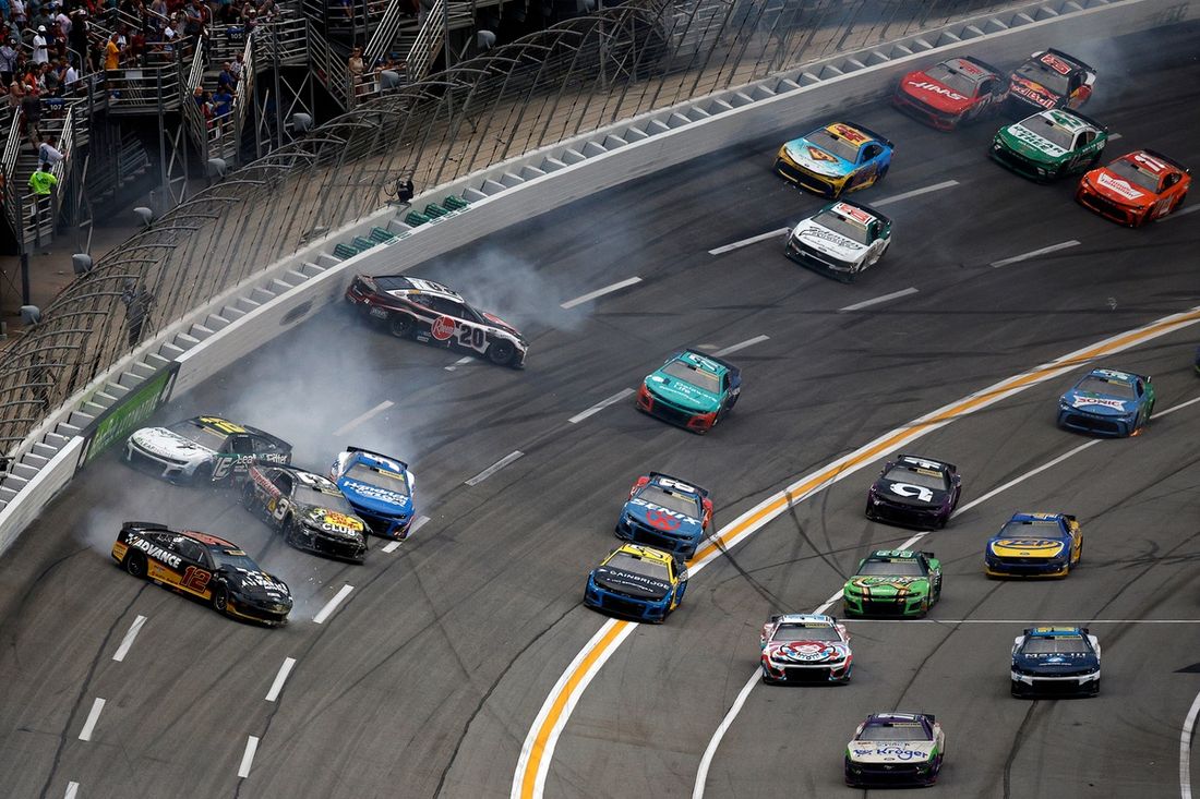 AJ Allmendinger, Kaulig Racing Chevrolet, Ryan Blaney, Team Penske Ford, Austin Dillon, Richard Childress Racing Chevrolet, Kyle Larson, Hendrick Motorsports Chevrolet, Christopher Bell, Joe Gibbs Racing Toyota