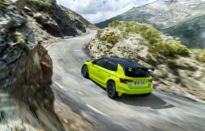 SKODA FABIA RS Rally2
