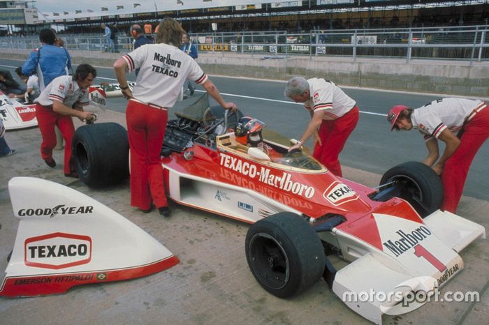 1975: Emerson Fittipaldi, McLaren M23