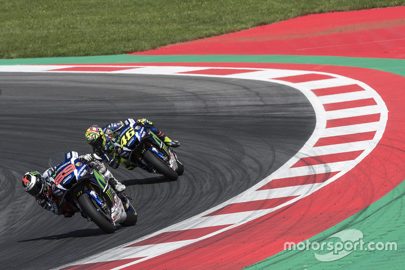 Jorge Lorenzo, Yamaha, und Valentino Rossi, Yamaha