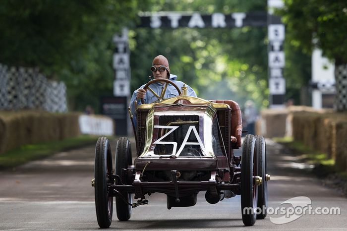 Renault Typ AK - Luis Penedo