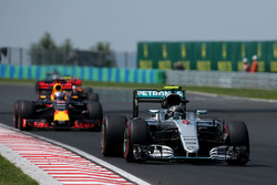 Нико Росберг, Mercedes AMG F1 W07 Hybrid