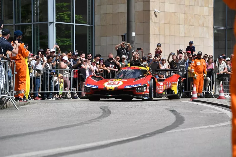 #51 Ferrari AF Corse Ferrari 499P d'Alessandro Pier Guidi, James Calado, Antonio Giovinazzi