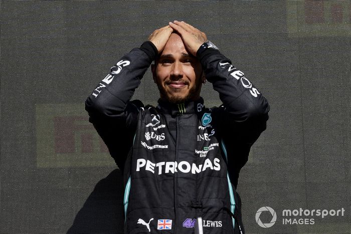 Lewis Hamilton, Mercedes W12