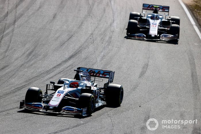 Nikita Mazepin, Haas VF-21, Mick Schumacher, Haas VF-21