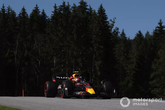 Sergio Pérez, Red Bull Racing RB18