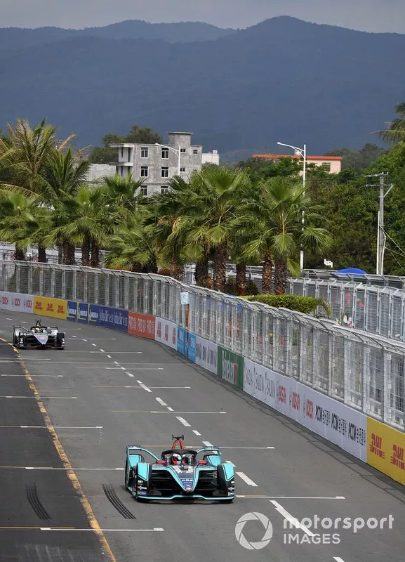 Mitch Evans, Panasonic Jaguar Racing, Jaguar I-Type 3, Oliver Rowland, Nissan e.Dams, Nissan IMO1 