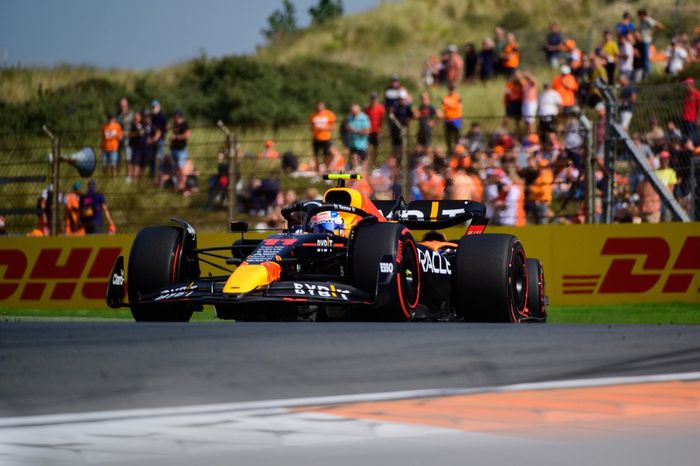 Sergio Pérez, Red Bull Racing RB18