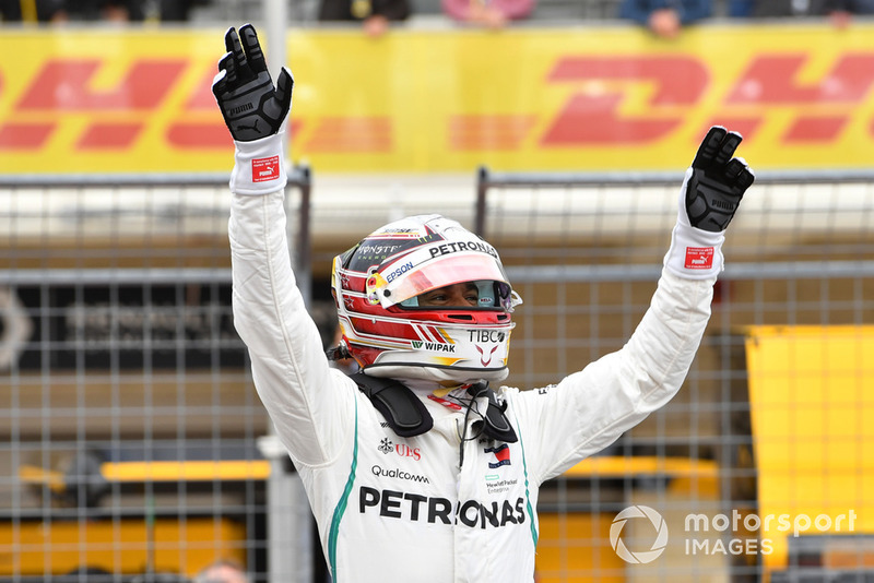 Pole sitter Lewis Hamilton, Mercedes AMG F1 celebrates in Parc Ferme 