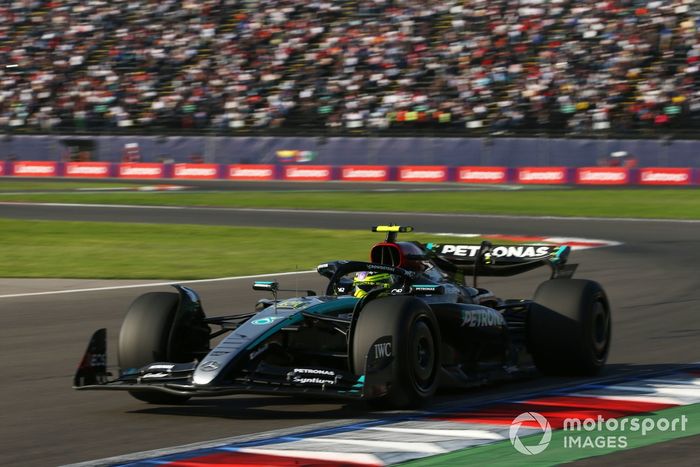 Lewis Hamilton, Mercedes F1 W15