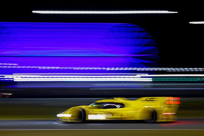 #85 JDC Miller MotorSports Porsche 963: Tijmen Van Der Helm, Gianmaria Bruni, Pascal Wehrlein, Bryce Aron