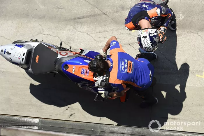 Iker Lecuona, Red Bull KTM Tech 3