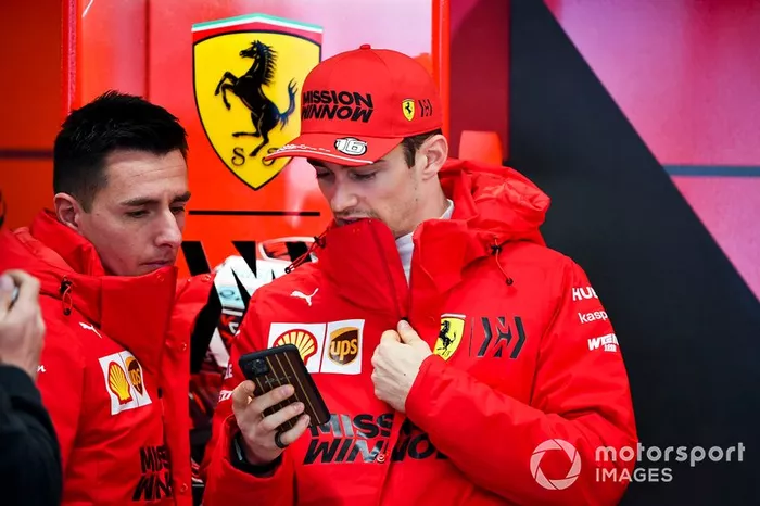 Charles Leclerc, Ferrari in garage