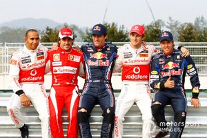 Lewis Hamilton, McLaren, Fernando Alonso, Ferrari, Mark Webber, Red Bull Racing, Jenson Button, McLaren y Sebastian Vettel, Red Bull Racing