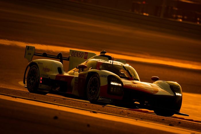 #7 Toyota Gazoo Racing Toyota GR010 - Hybrid LMP1: Mike Conway, Kamui Kobayashi, José María López