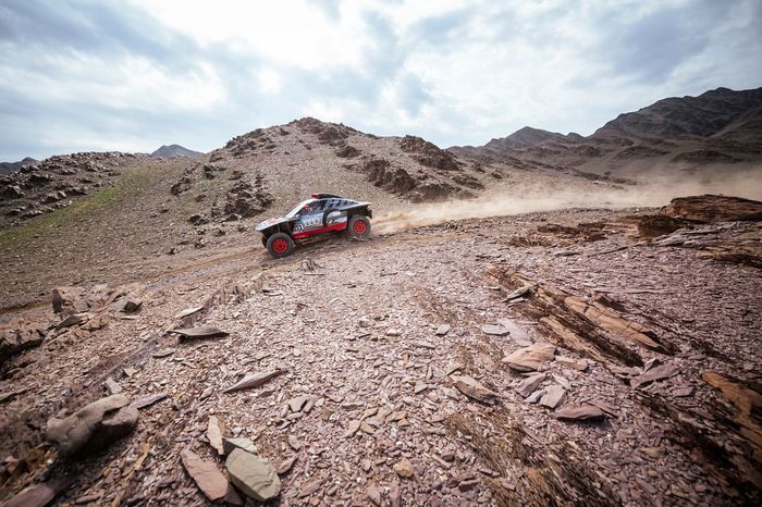 #211 Team Audi Sport Audi: Mattias Ekstrom, Emil Bergkvist