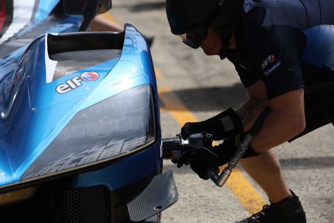#35 Alpine Endurance Team Alpine A424, práctica en boxes