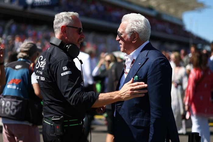 Jonathan Wheatley, Director del equipo Stake F1 Team Kick Sauber y Lawrence Stroll, Propietario de Aston Martin F1 Team