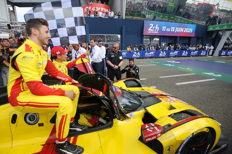 Vainqueurs #83 AF Corse Ferrari 499P : Robert Kubica, Yifei Ye, Philip Hanson