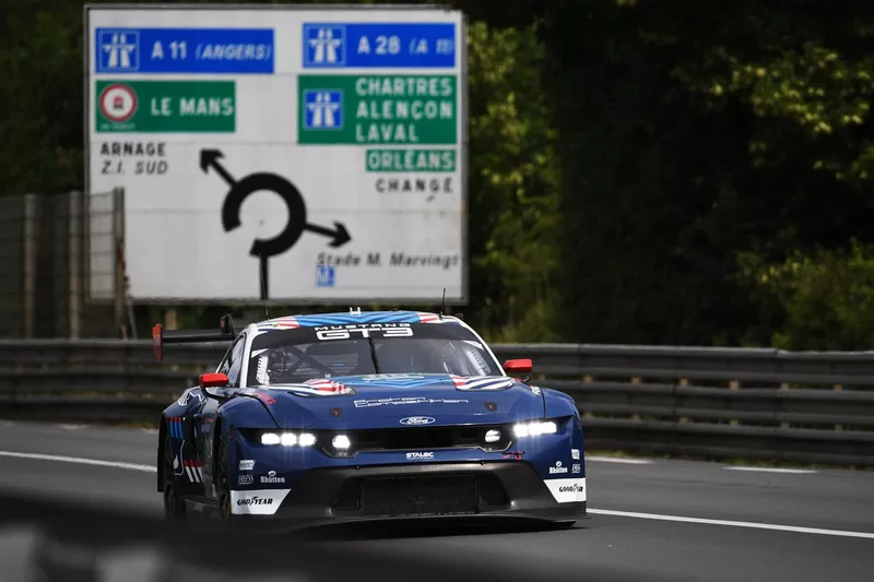 #88 Proton Competition Ford Mustang LMGT3 : Stefano Gattuso, Giammarco Levorato, Dennis Olsen