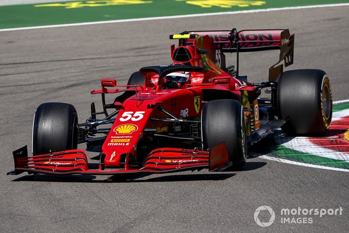 Carlos Sainz Jr., Ferrari SF21