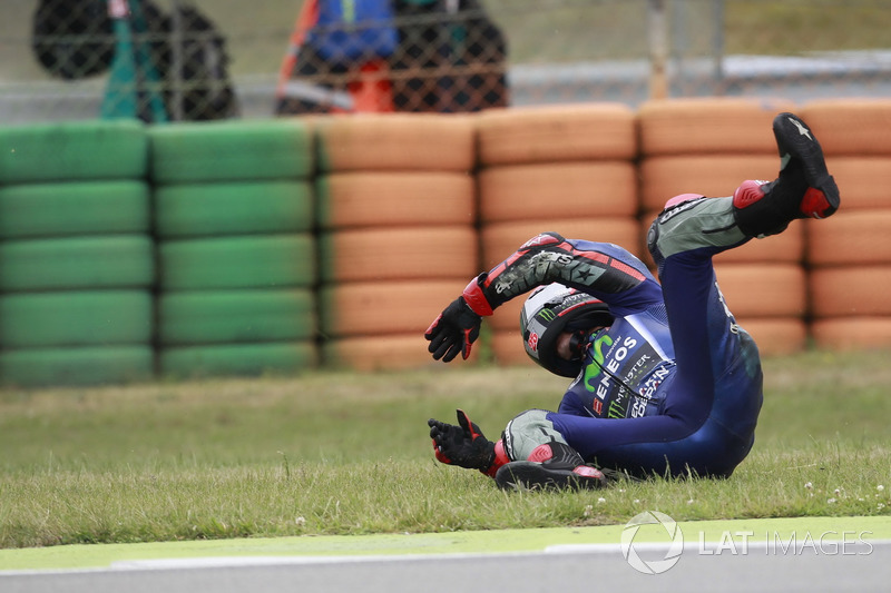 Maverick Viñales, Yamaha Factory Racing, crash