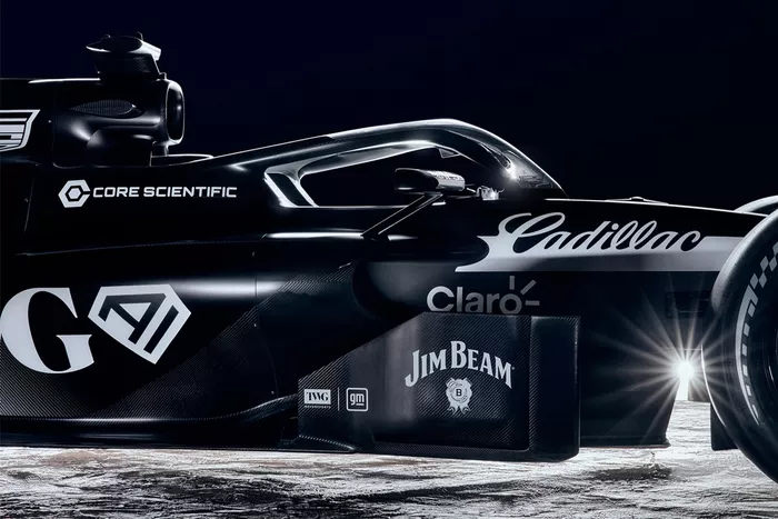 زي كاديلاك F1
