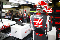 Kevin Magnussen, Haas F1 Team, in the team's garage