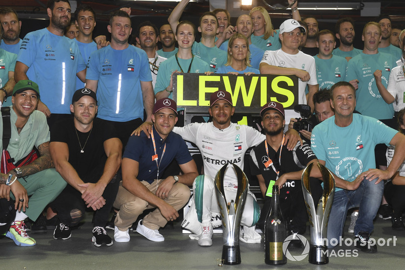 Lewis Hamilton, Mercedes AMG F1 W09 EQ Power+