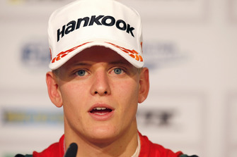 Мік Шумахер, PREMA Theodore Racing Dallara F317 - Mercedes-Benz