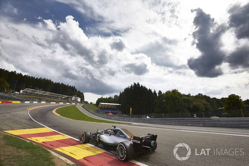 Льюіс Хемілтон, Mercedes AMG F1 W09