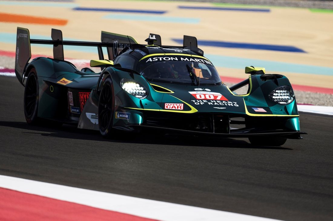 #007 Aston Martin Thor Team Aston Martin Valkyrie: Harry Tincknell, Tom Gamble, Ross Gunn