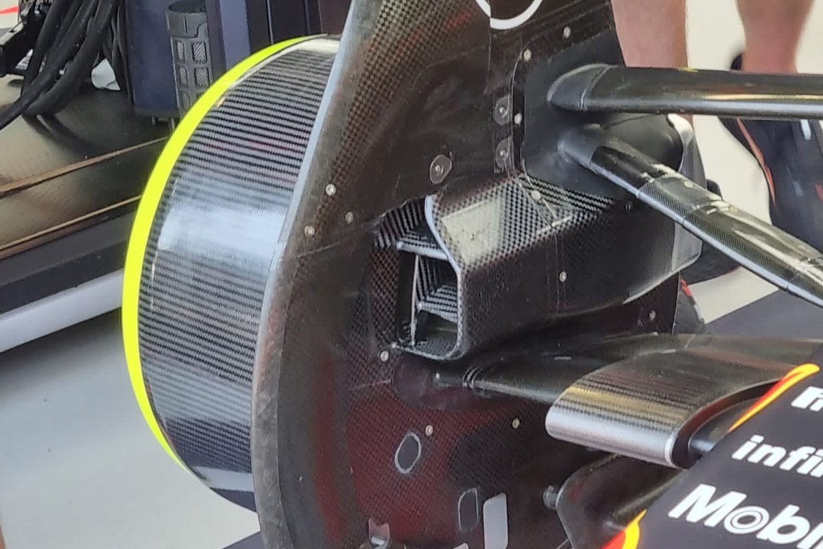 Detalle del freno delantero del Red Bull Racing RB18