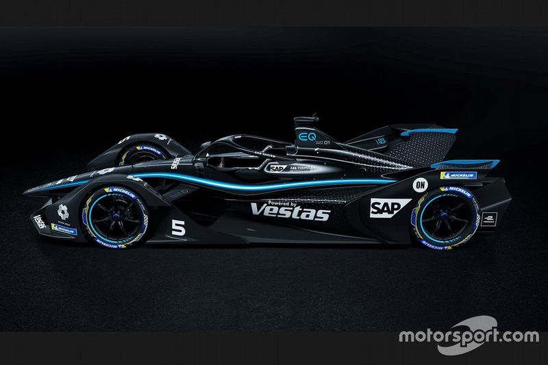 Decoración negra del Mercedes Benz EQ