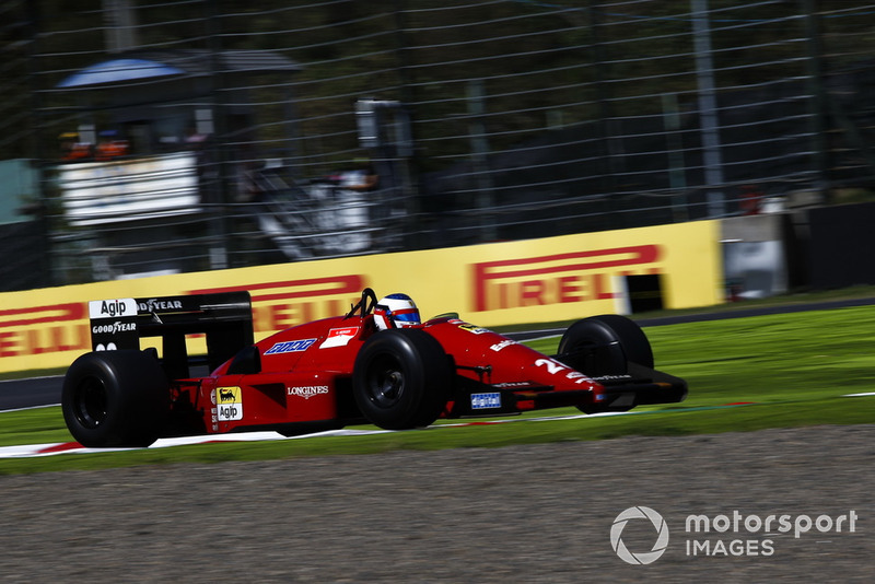 Jean Alesi, Ferrari F1/87/88C lors des Legends F1 30th Anniversary Lap Demonstration
