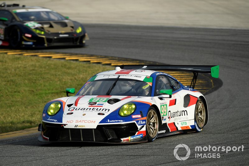 41. GTD: Юрген Херинг, Свен Мюллер, Клаус Бахлер, NGT Motorsport, Porsche 911 GT3 R (№99)
