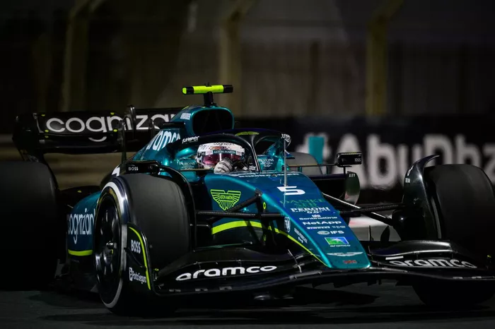 Sebastian Vettel, Aston Martin AMR22