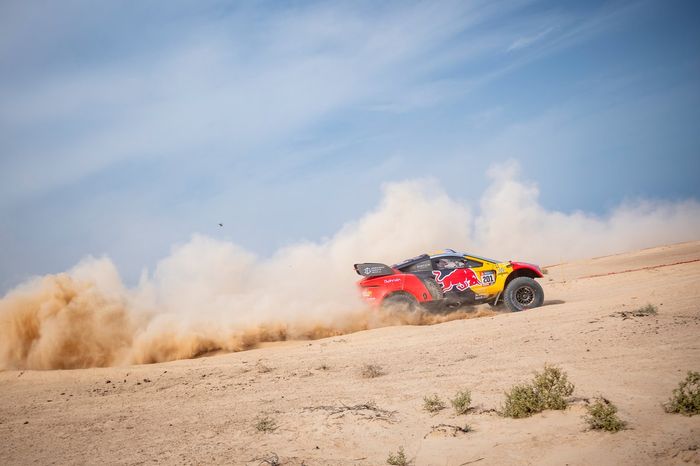 #201 Bahrain Raid Xtreme Prodrive: Sebastien Loeb, Fabian Lurquin
