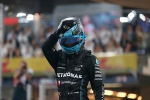 George Russell, Mercedes-AMG, 3ª posición, en Parc Ferme