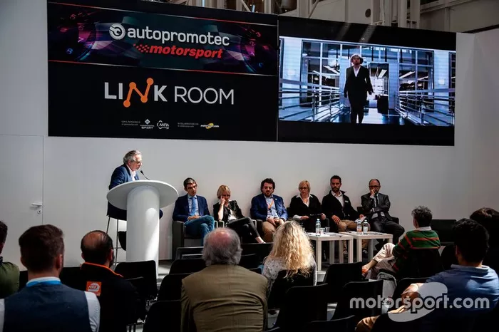 Motorsport University Forum