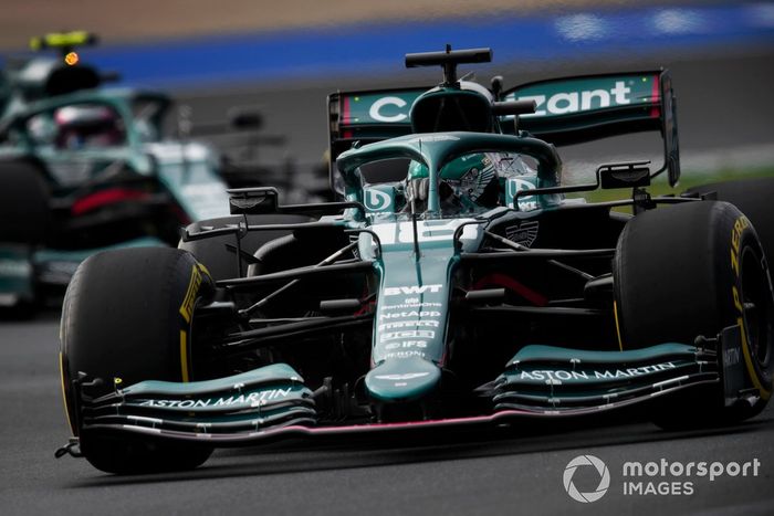 Lance Stroll, Aston Martin AMR21, Sebastian Vettel, Aston Martin AMR21