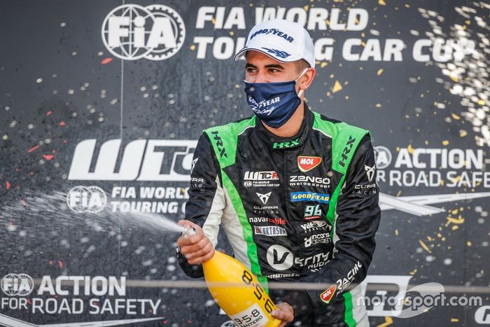 Ganador Mikel Azcona, Zengo Motorsport Services KFT CUPRA León Competición TCR